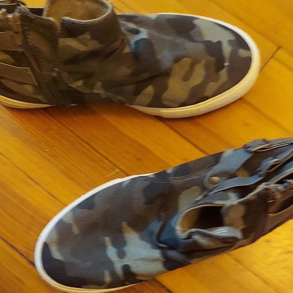 Camouflage High-Top Sneakers